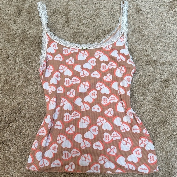 aerie Tops - SOLD NWOT Aerie candy hearts lace stretch tank top with rose in brown /pink